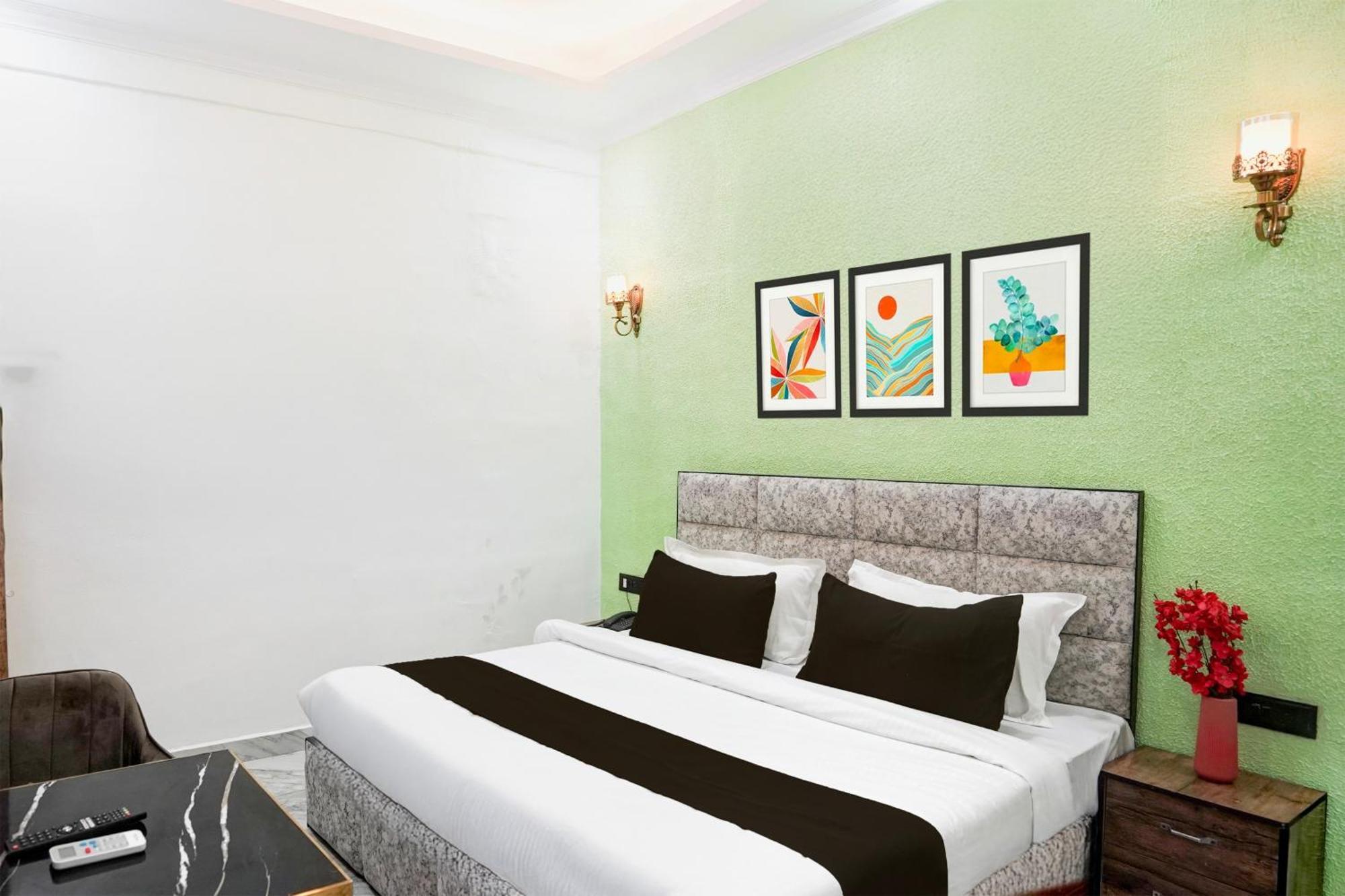 Collection O Shandilya Grand Residency نويدا الكبرى المظهر الخارجي الصورة