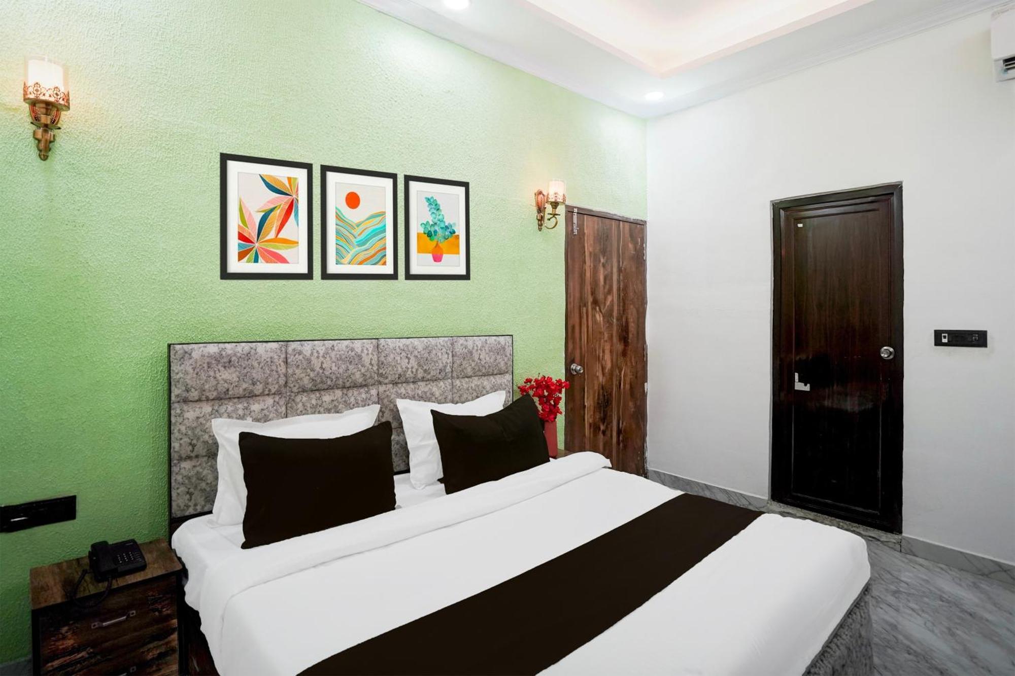Collection O Shandilya Grand Residency نويدا الكبرى المظهر الخارجي الصورة
