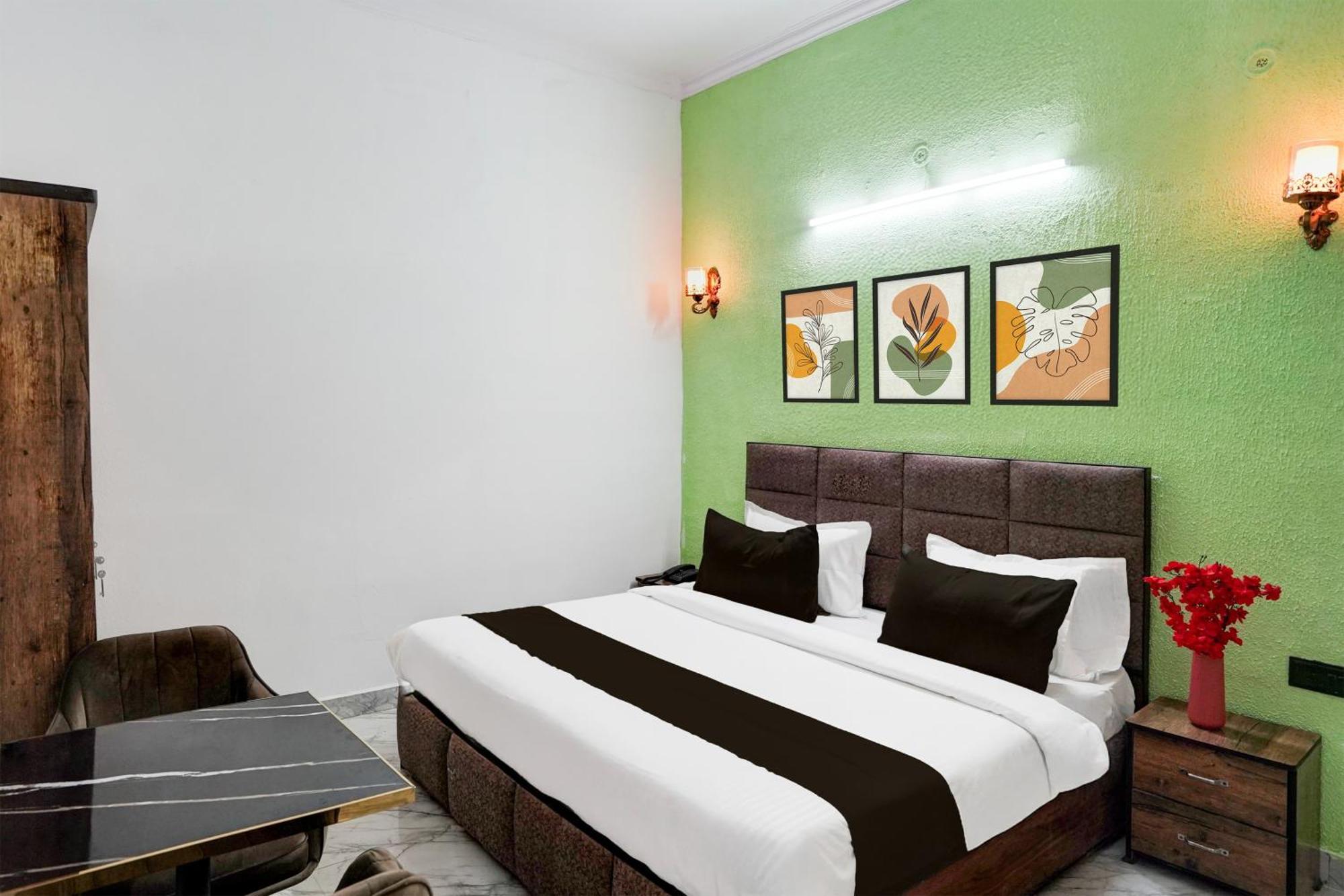 Collection O Shandilya Grand Residency نويدا الكبرى المظهر الخارجي الصورة